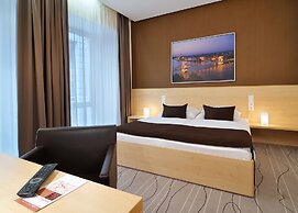 Promenade Hotel by Mellow Mood Hotels