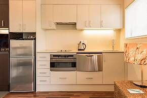 Sea Spray Suites