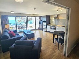 Sea Spray Suites