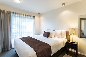 Sea Spray Suites