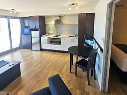 Sea Spray Suites