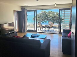 Sea Spray Suites