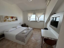 Stipe Residence