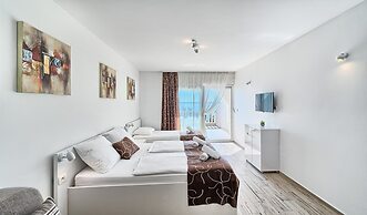 Stipe Residence