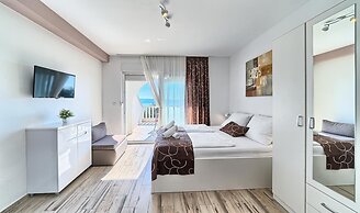 Stipe Residence
