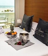 Best Western Maison B Hotel