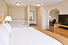 Holiday Inn Express & Suites Chesterfield by IHG