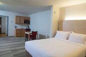Holiday Inn Express & Suites Chesterfield by IHG