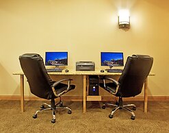 Holiday Inn Express & Suites Chesterfield by IHG