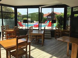 Brit Hotel Dak’Hôtel