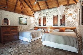 Natura Cabana Boutique Hotel & Spa