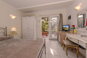 Orpheas Resort - Adults Only