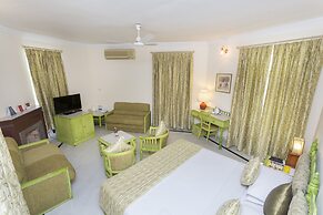 Garden Hotel