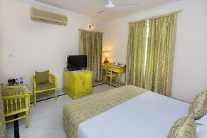 Garden Hotel