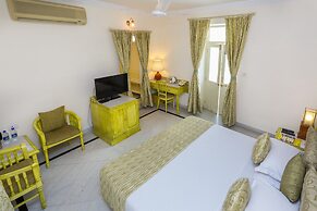 Garden Hotel