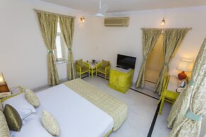 Garden Hotel