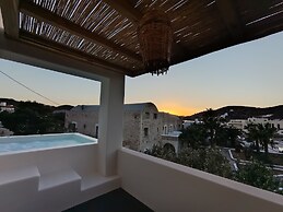 Yialos Ios Hotel