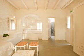 Yialos Ios Hotel