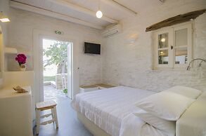 Yialos Ios Hotel