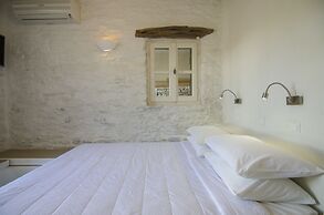 Yialos Ios Hotel