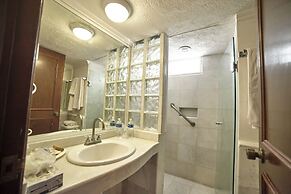 Hotel Francis Drake