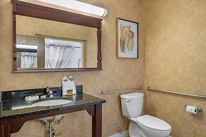 Best Western Plus Fredericton Hotel & Suites
