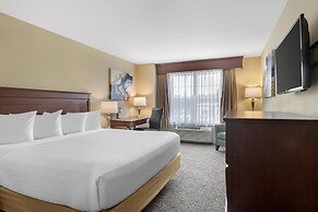 Best Western Plus Fredericton Hotel & Suites