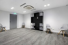 Plum Carlton Serviced Apartments