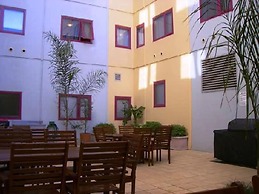 Plum Carlton Serviced Apartments