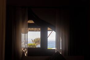 Bedouin Moon Hotel