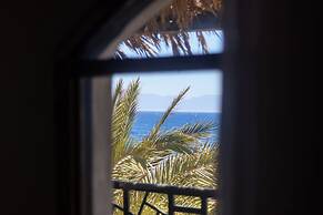 Bedouin Moon Hotel