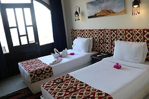 Bedouin Moon Hotel
