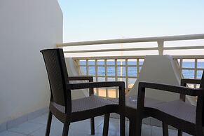 Bedouin Moon Hotel
