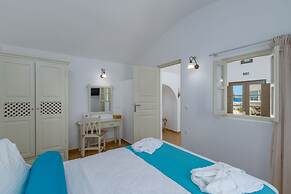 En Plo Boutique Suites