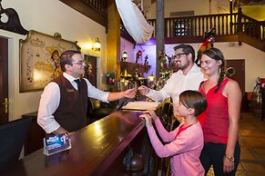 Hotel des Pirates