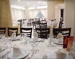 Cliffs Hotel