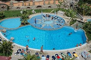 Cliffs Hotel