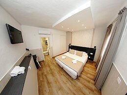 Hotel Zen Airport with Free shuttle