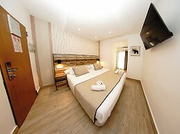 Hotel Zen Airport with Free shuttle