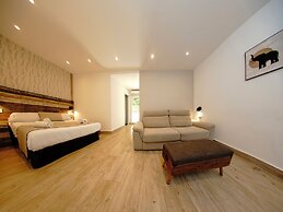 Hotel Zen Airport with Free shuttle