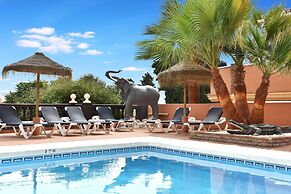 Hotel Zen Airport with Free shuttle