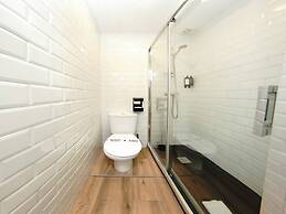 Hotel Zen Airport with Free shuttle
