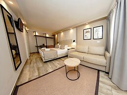 Hotel Zen Airport with Free shuttle