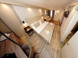 Hotel Zen Airport with Free shuttle