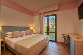 Serenusa Resort