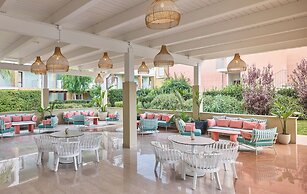 Serenusa Resort