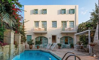 Mythos Suites Boutique Hotel