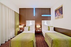 Hotel Cubix