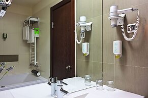 Hotel Cubix