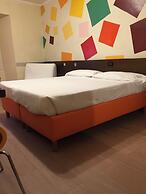 Hotel Cairoli